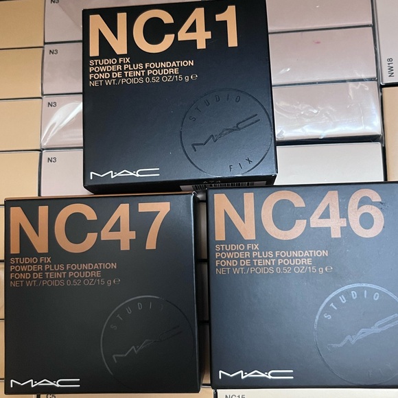 New original MAC Cosmetics Studio Fix Powder Plus Foundation - Picture 8 of 16